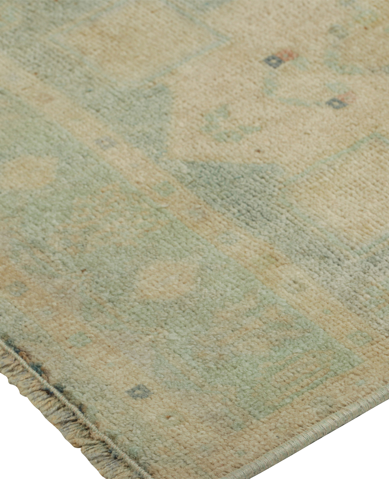 Vintage Country Rug - Green and Cream Floral Medallion from Turkey made of Wool