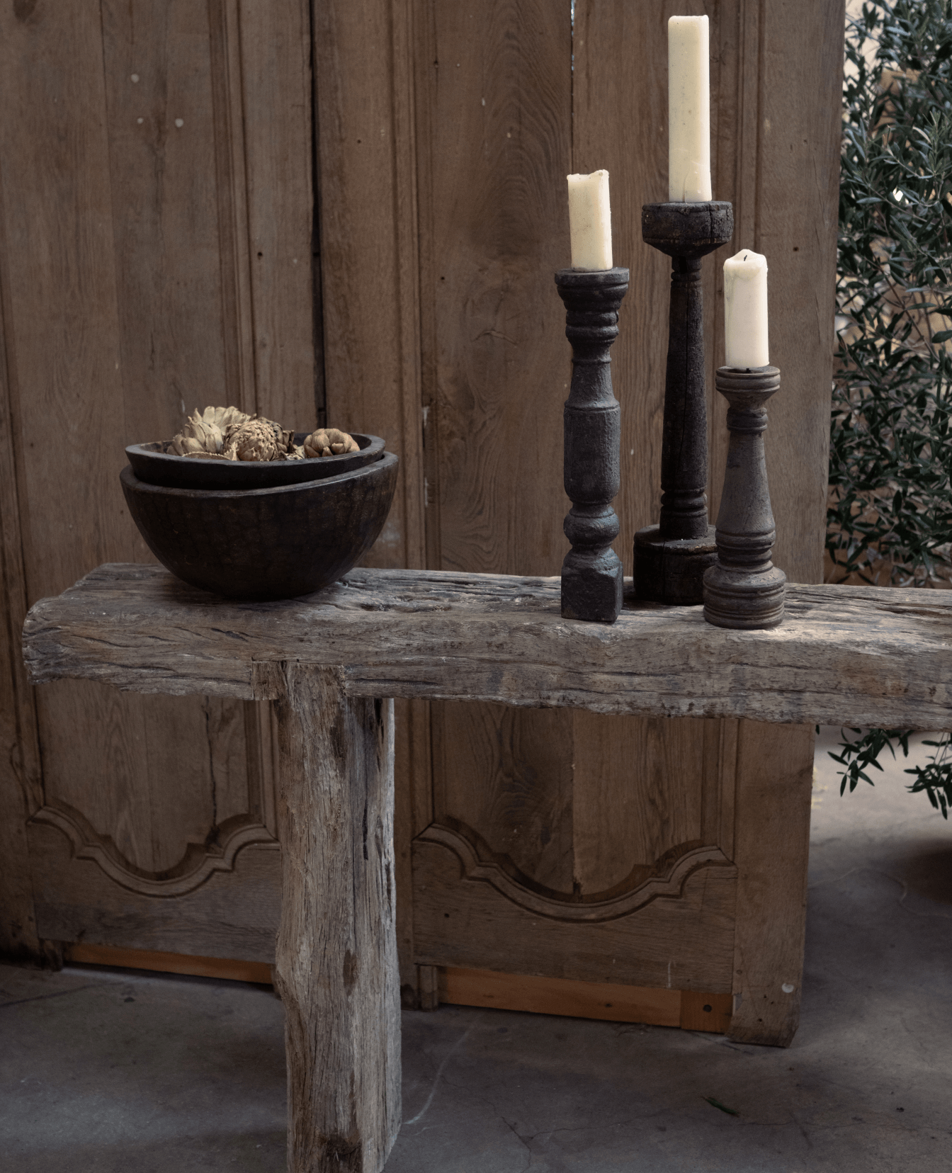 Designed Acacia Wood Console from India made of Wood