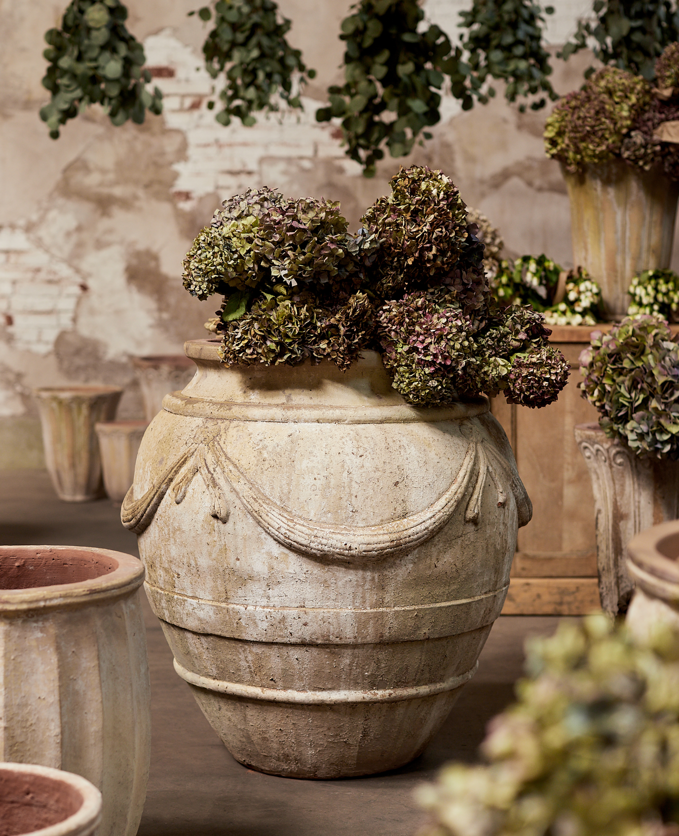 Reproduction Garland Planter from Vietnam made of Ceramic