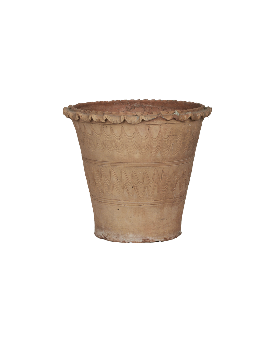 Vintage Scalloped Fiore Pot from Italy made of Ceramic
