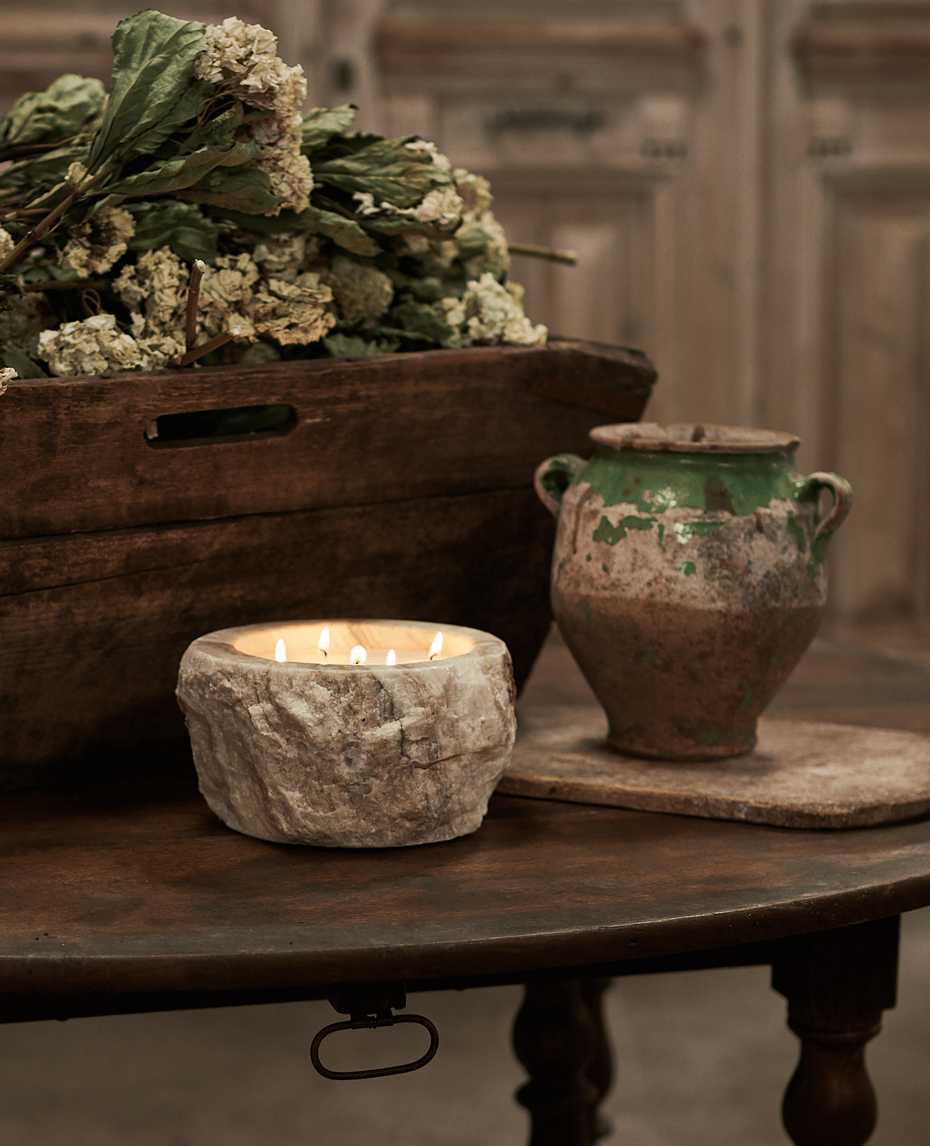 Designed The Atelier Candle - Onyx from Indonesia made of Onyx