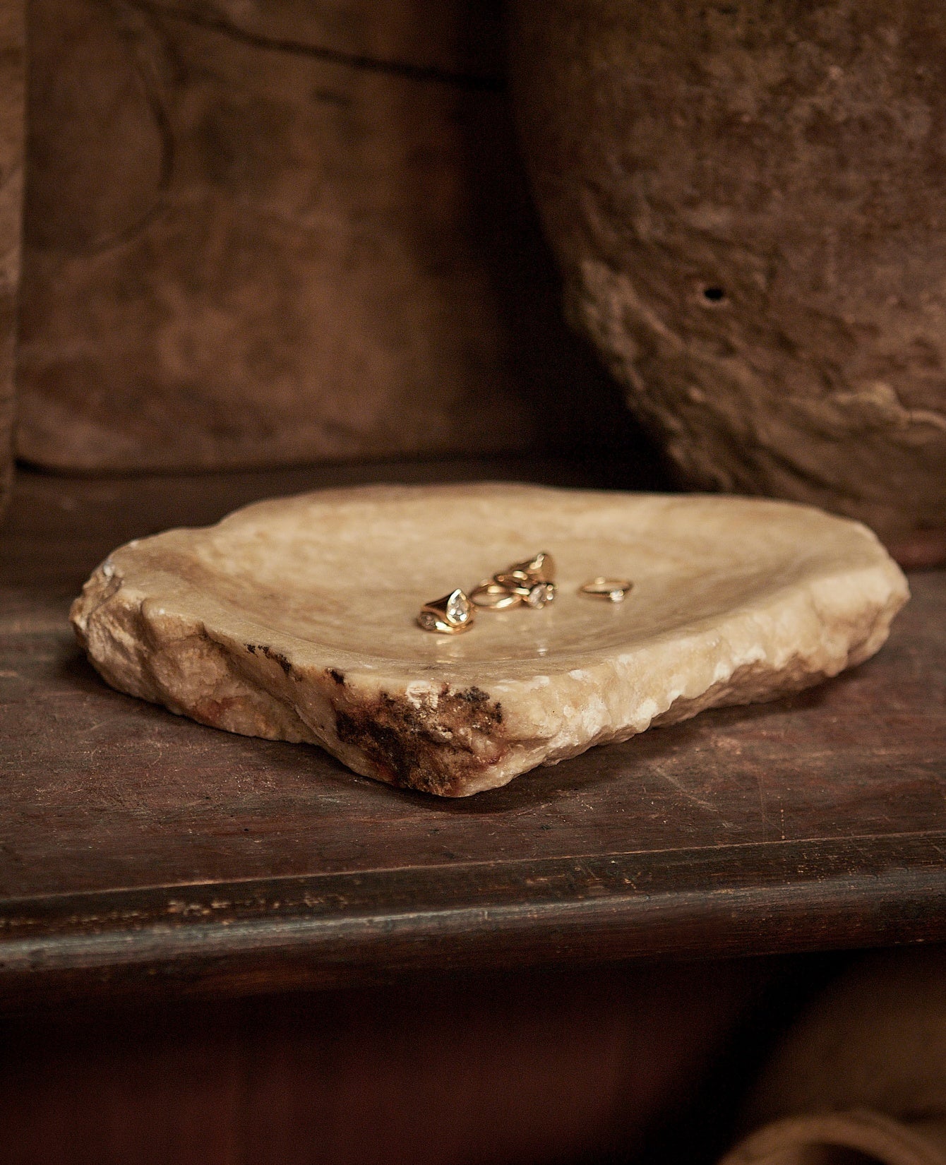 Designed Onyx Jewelry Dish from Indonesia made of Onyx