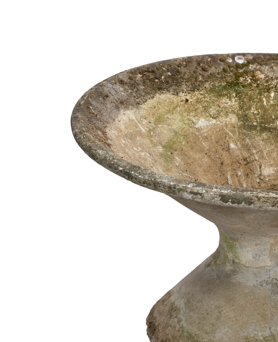 Vintage Willy Guhl Planter - Soucoupe from Switzerland made of Cement