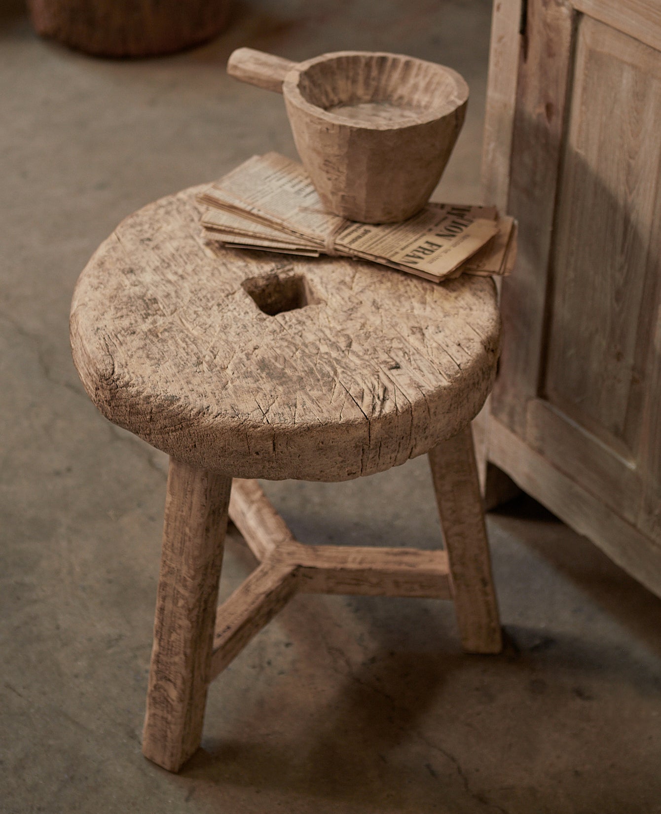 Reclaimed Wheel Side Table from China made of Wood