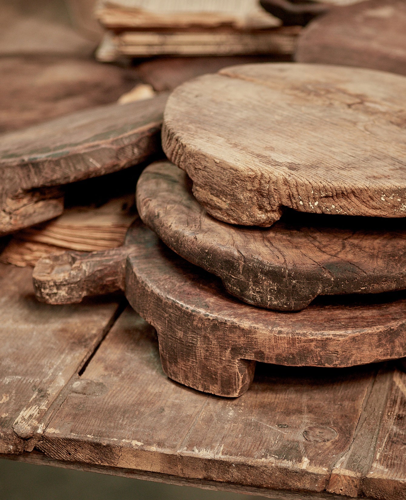 Vintage Wood Riser - Natural from India made of Wood