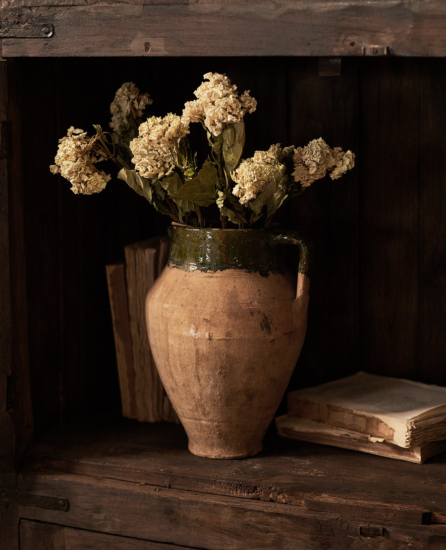 Vintage Drip Vase from Turkey made of Ceramic