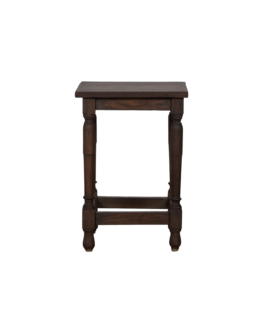 Vintage Indian OAK wood side table, dark stained, with detailed turned legs.