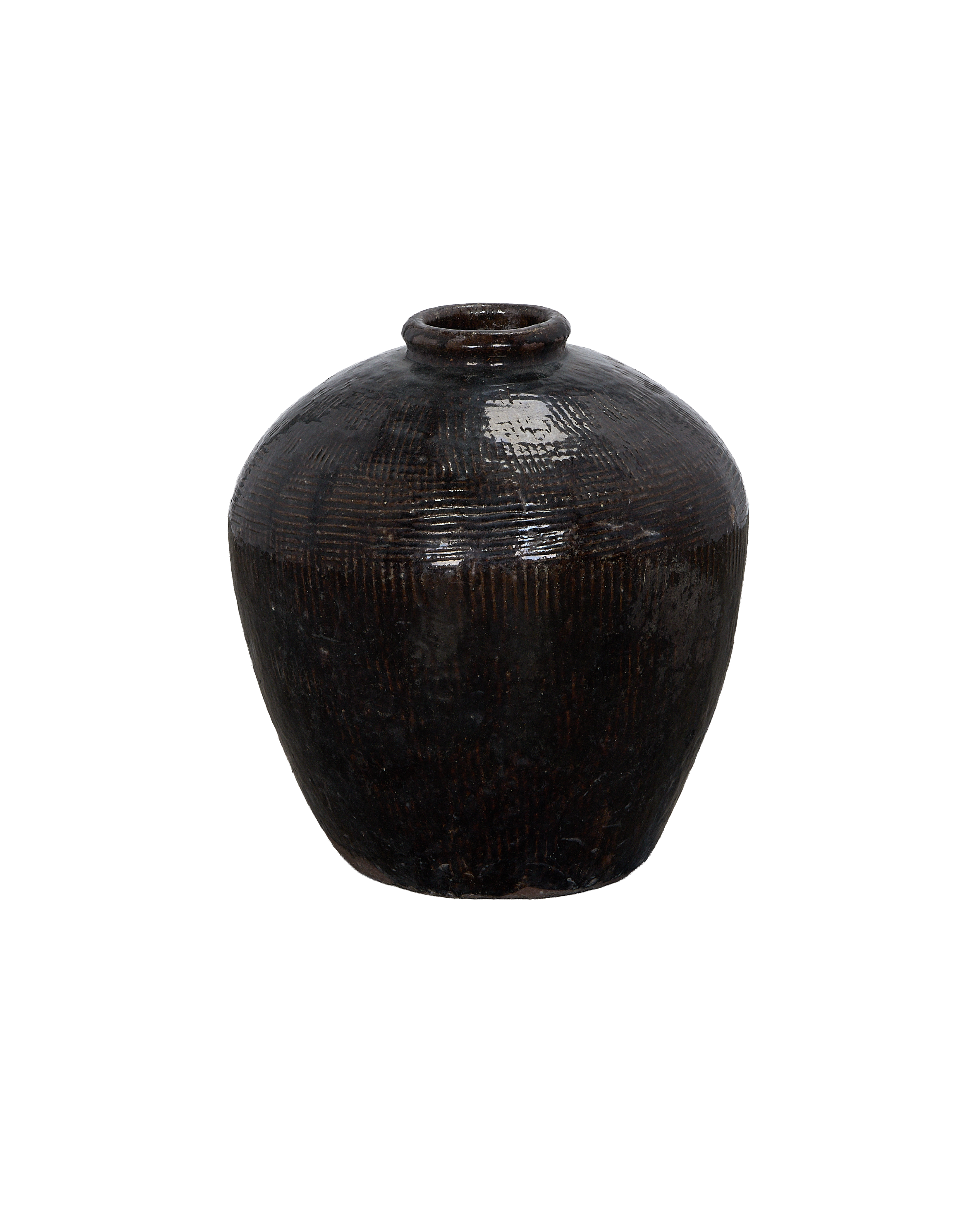 Vintage Chinese black willow jar with textured pattern, close-up top view.