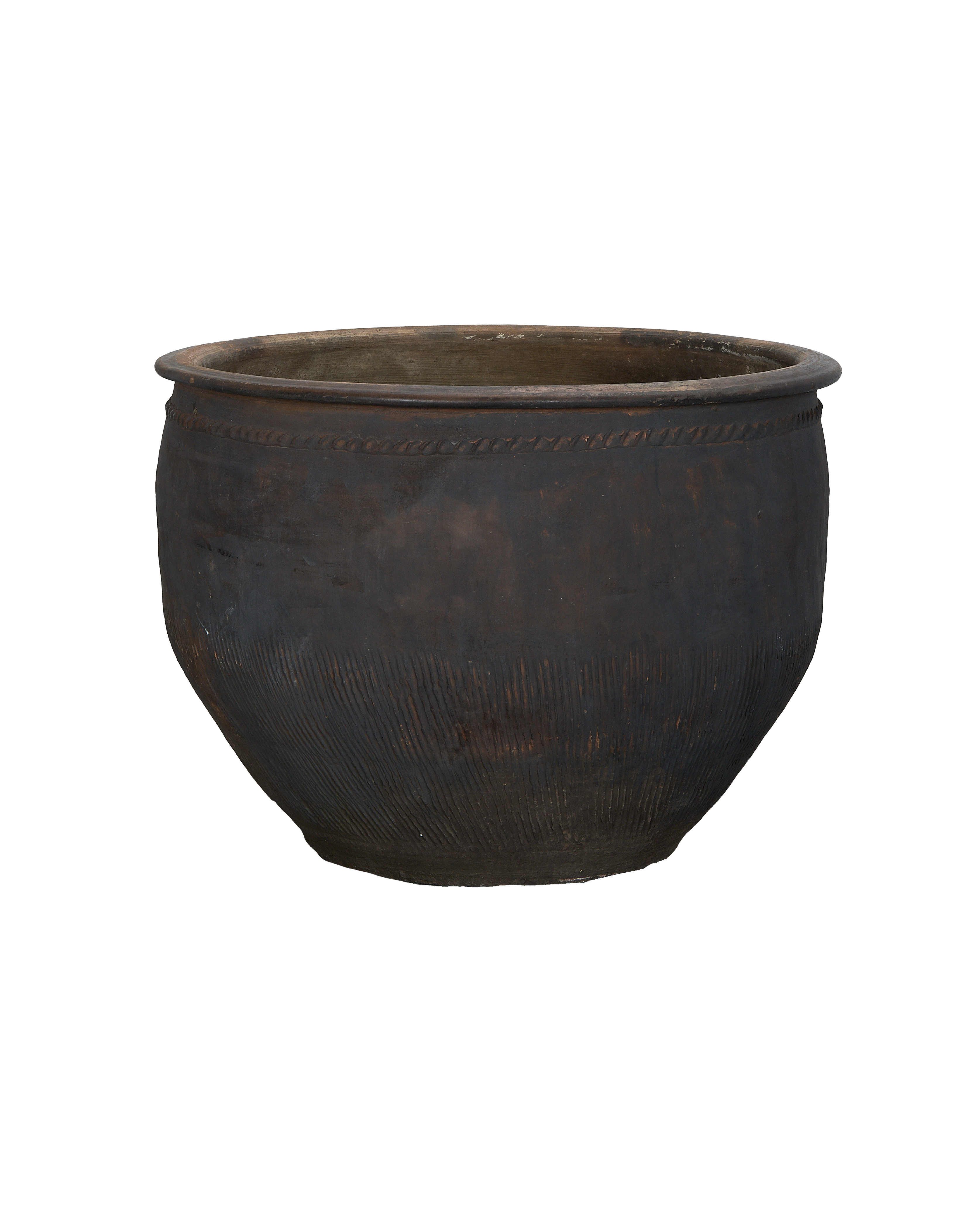 Vintage Chinese oak water planter, showing ribbed texture and rope-like detail around rim.