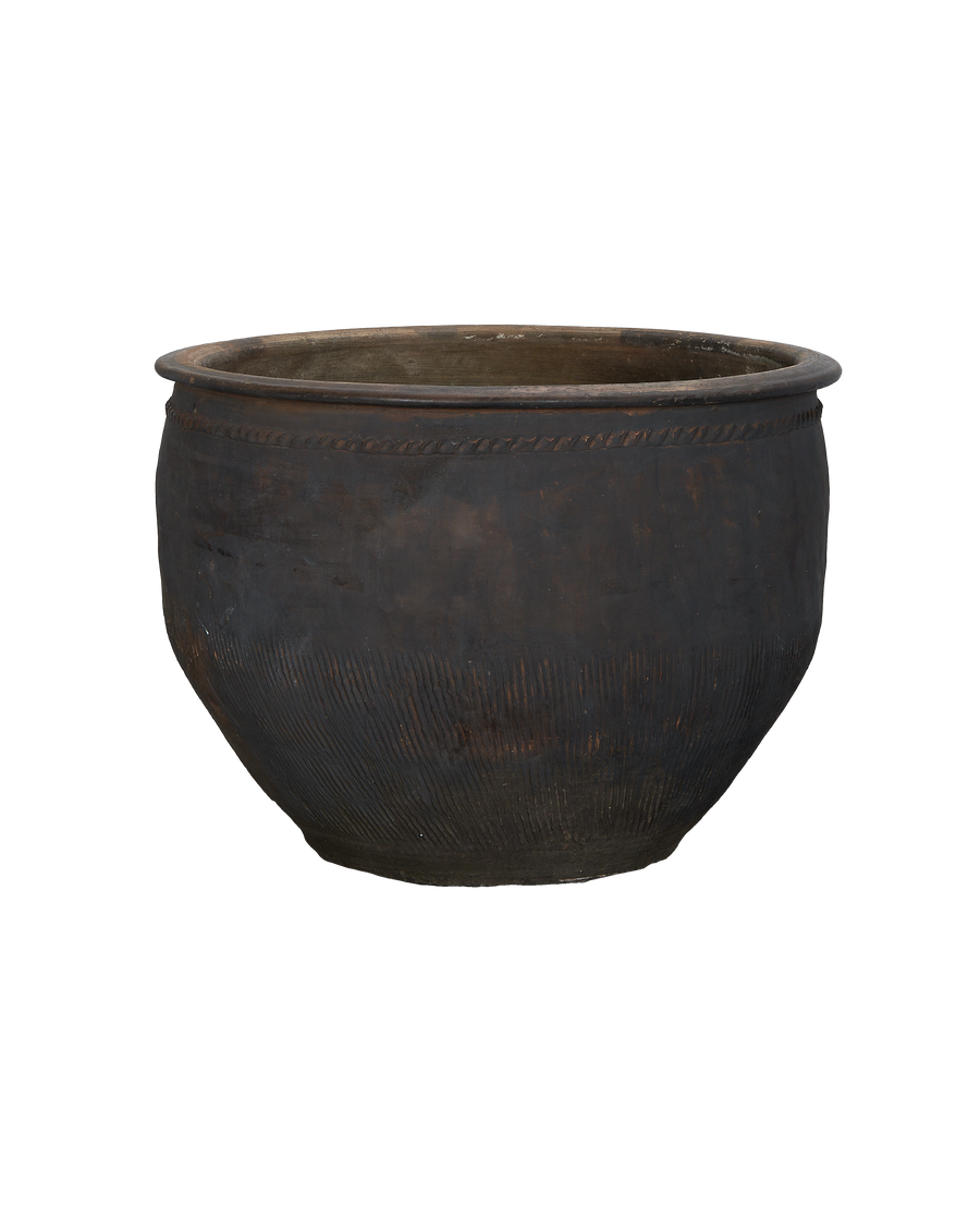 Vintage Chinese oak water planter, showing ribbed texture and rope-like detail around rim.