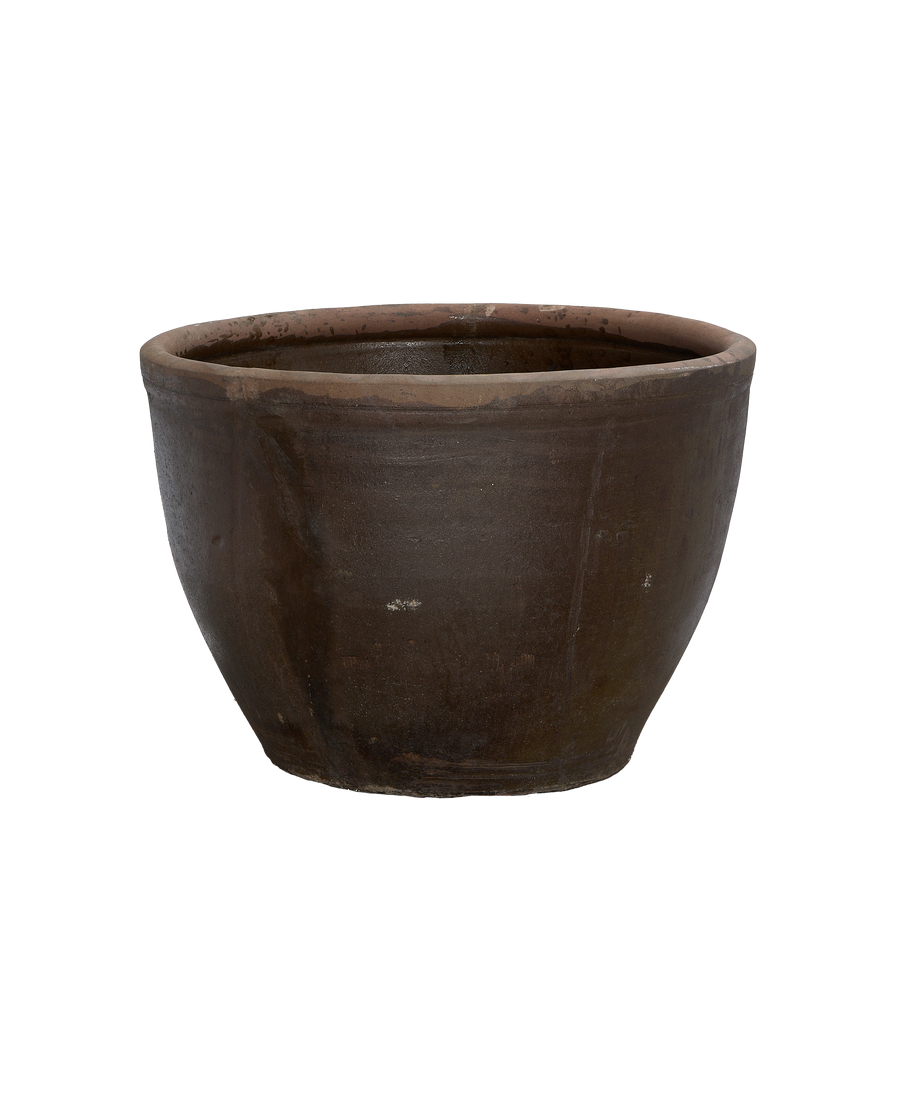 Vintage Chinese Mulberry Planter, OAK, bowl profile from top showing rim patination.
