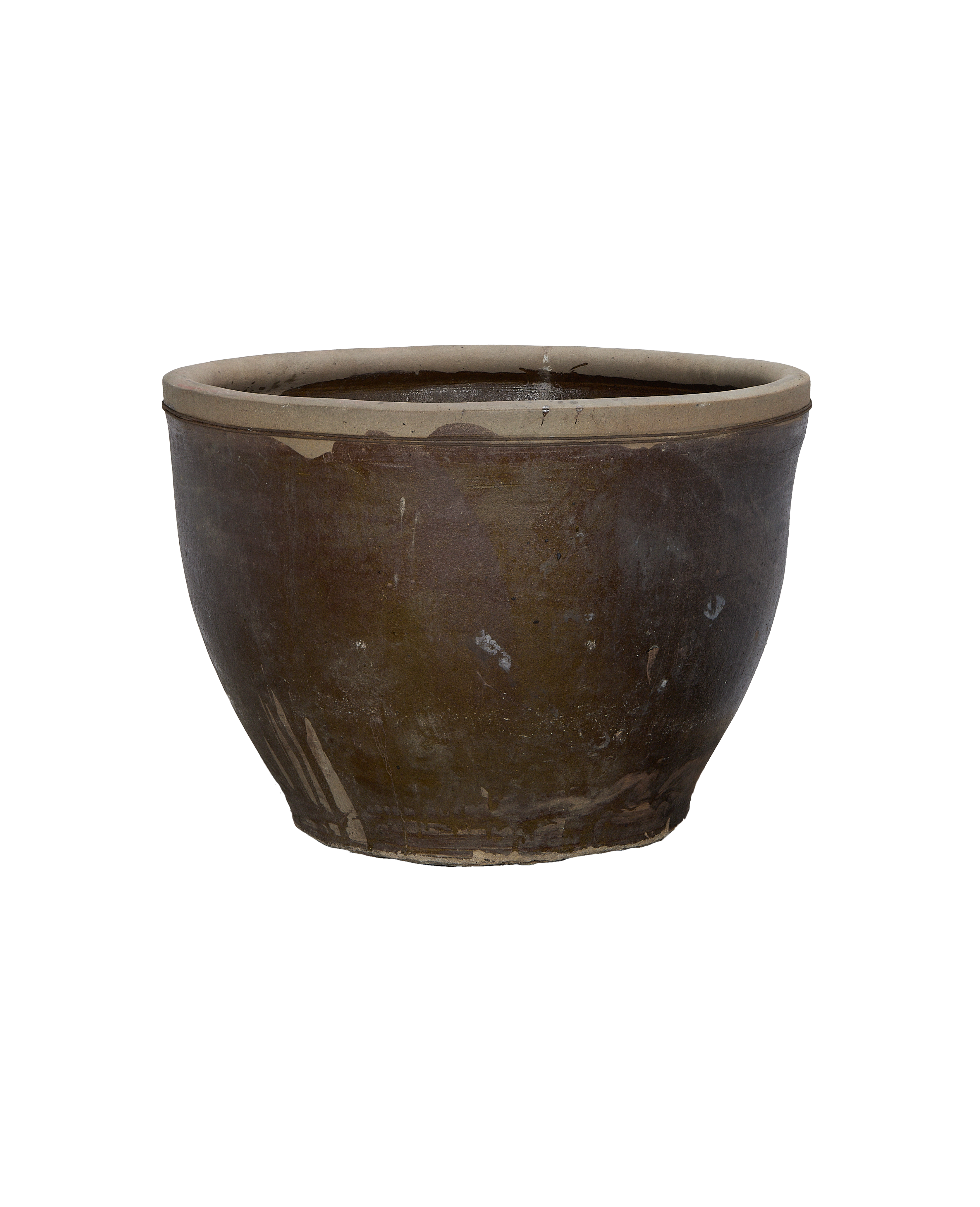 Vintage Chinese Mulberry OAK planter, showing its dark brown rustic surface texture and lip.