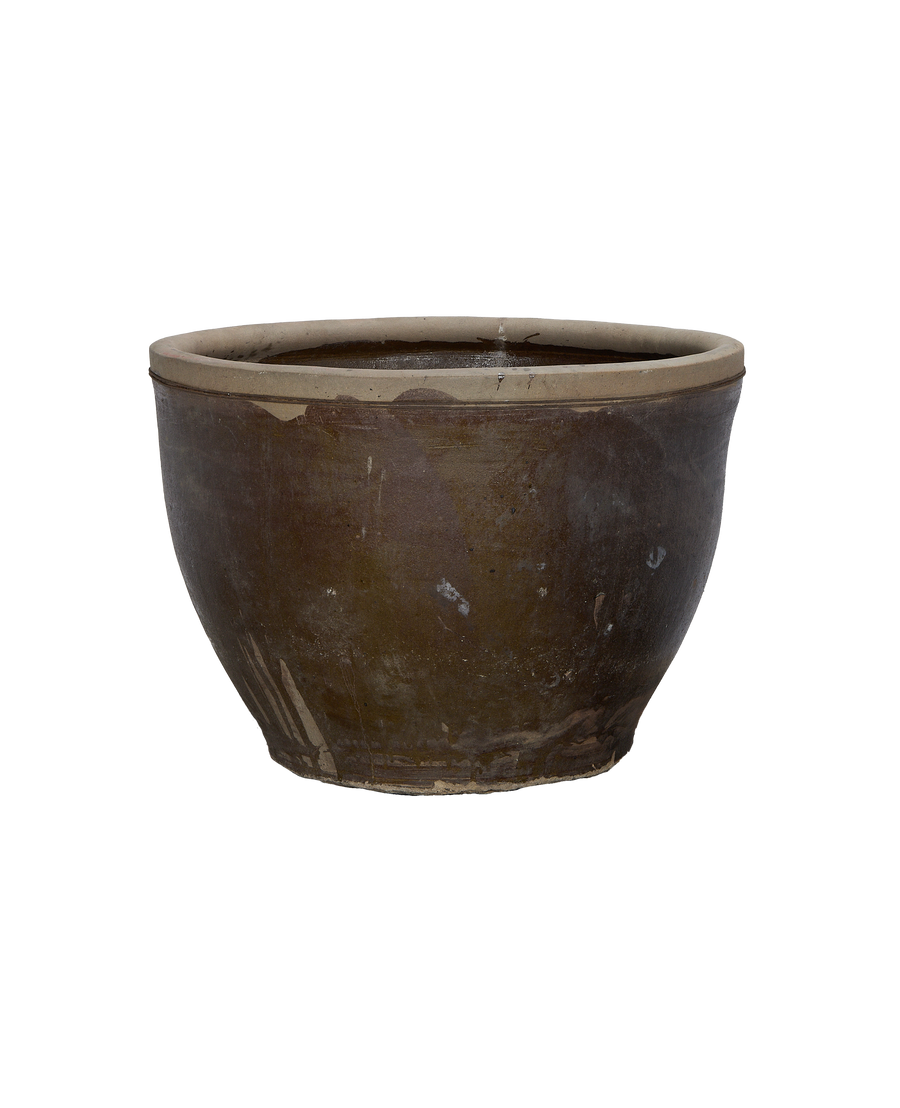 Vintage Chinese Mulberry OAK planter, showing its dark brown rustic surface texture and lip.