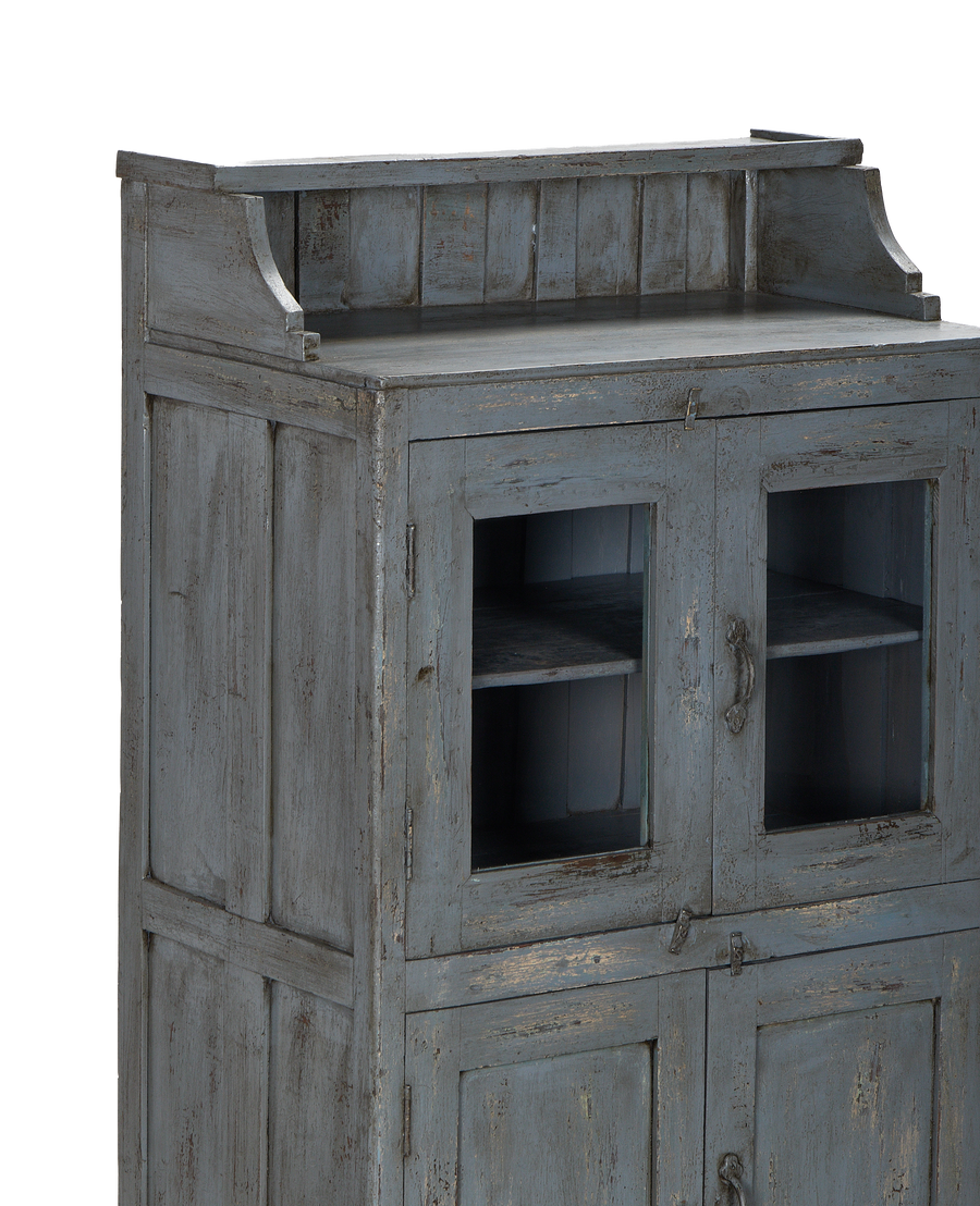Wood Cabinet - Painted close-up