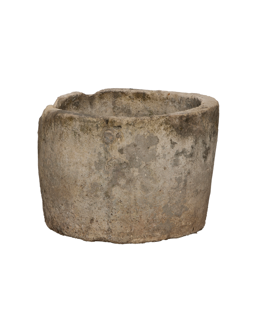 Limestone Trough - Round close-up