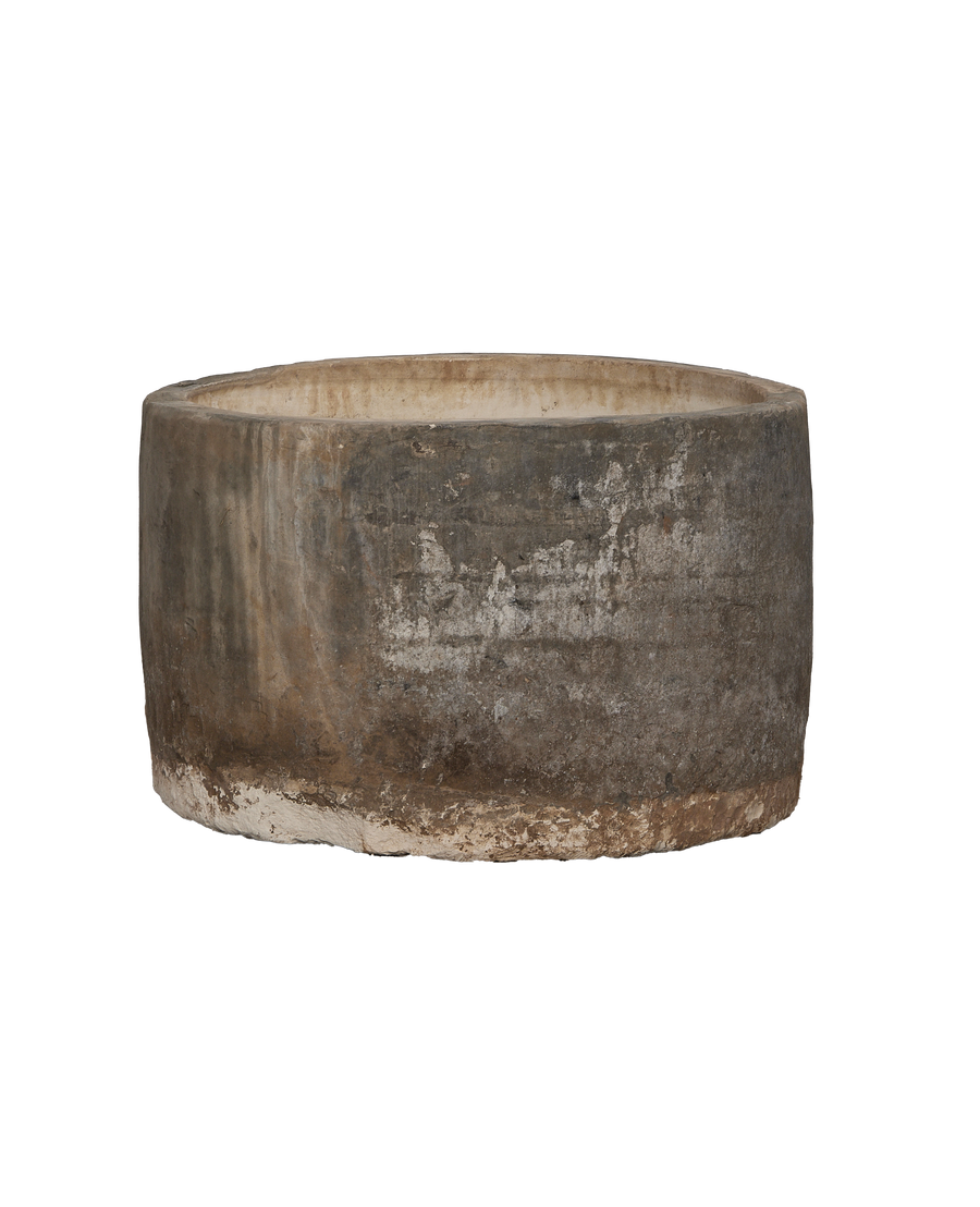Limestone Trough - Round alternate angle
