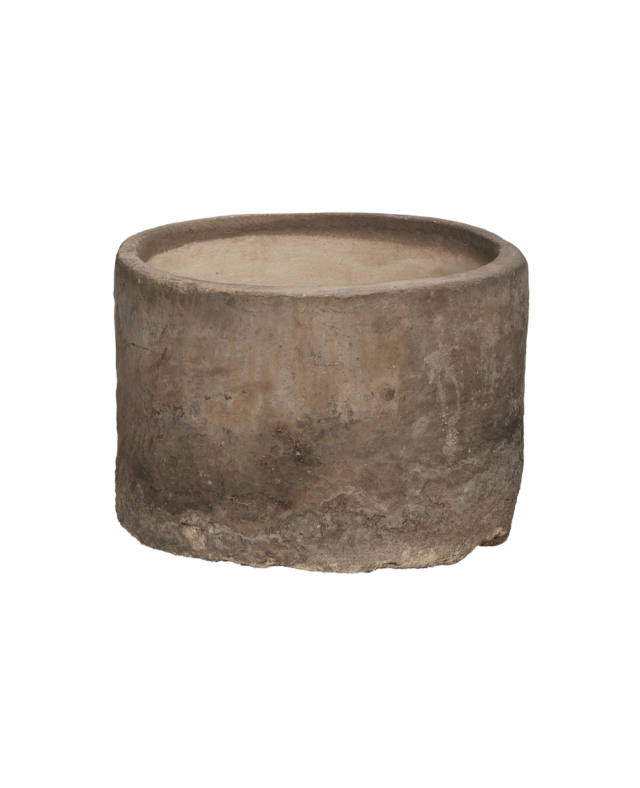 Limestone Trough - Round close-up