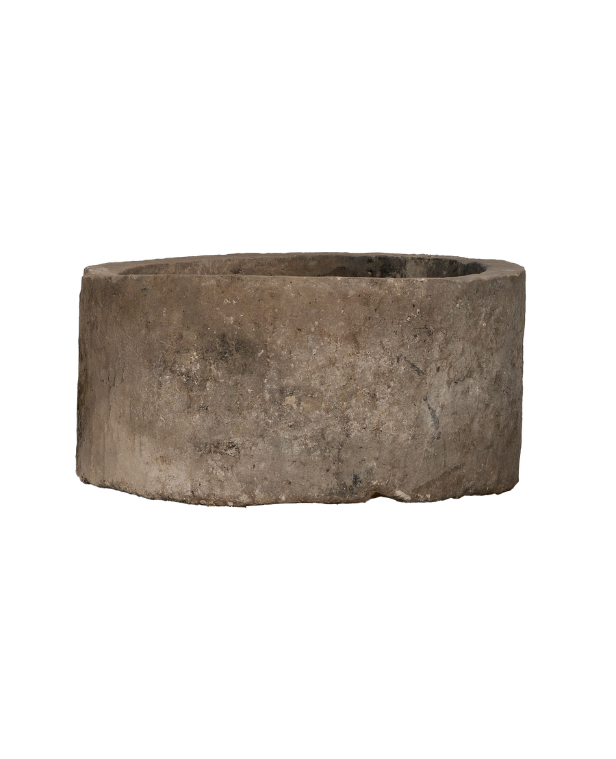 Limestone Trough - Round close-up