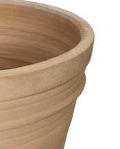 Dias Planter
