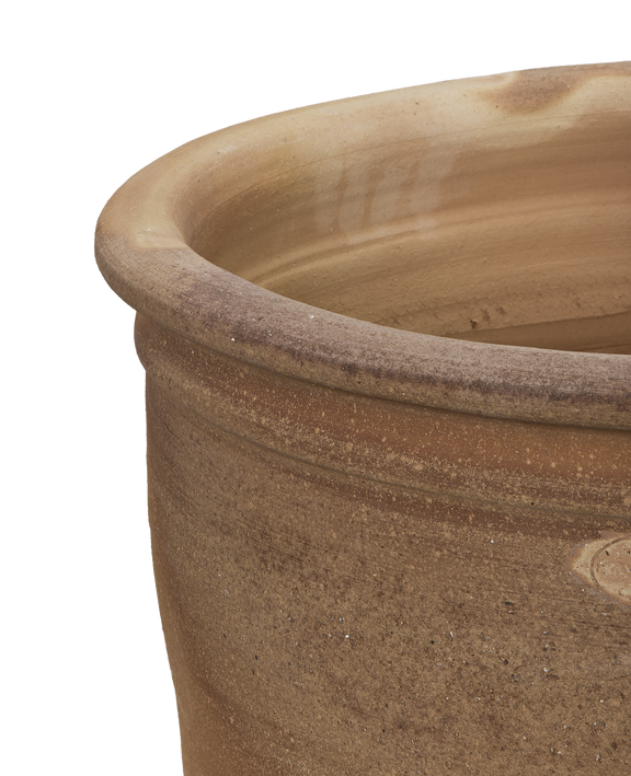 Delta Planter