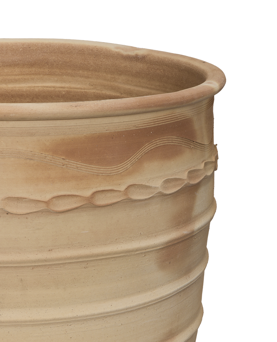 Exares Planter back view