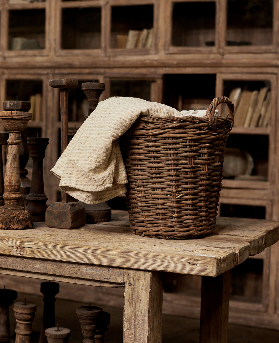 Vintage Wicker Basket from Turkey made of Wicker