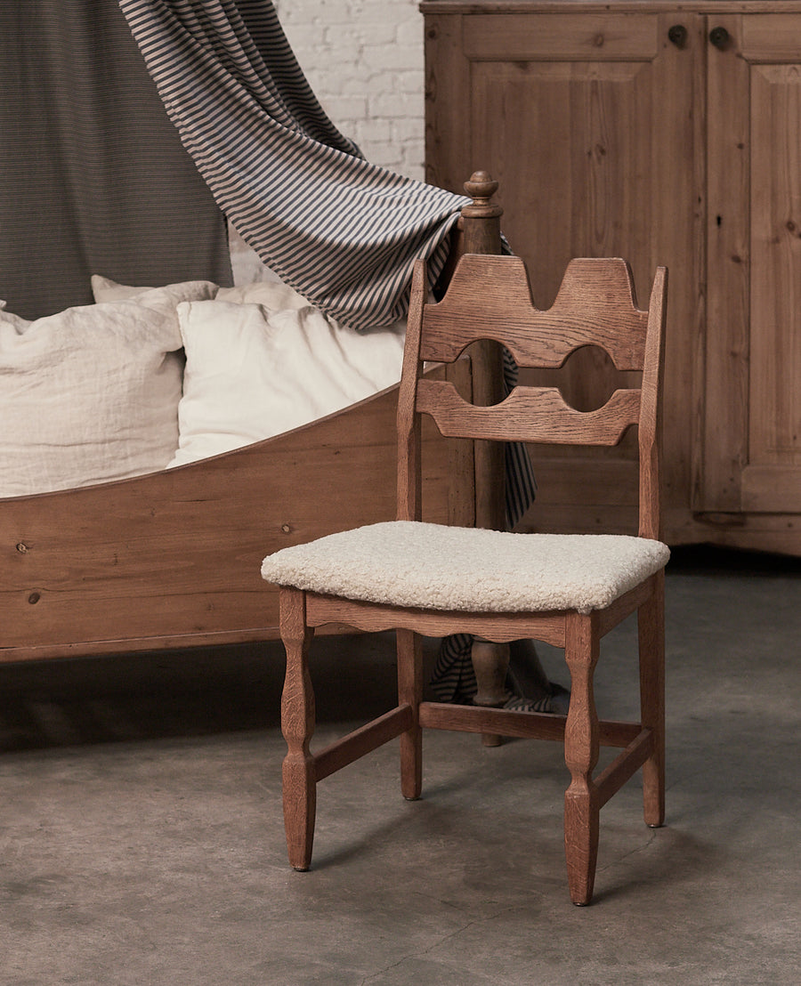 Henning Chair - Razorblade