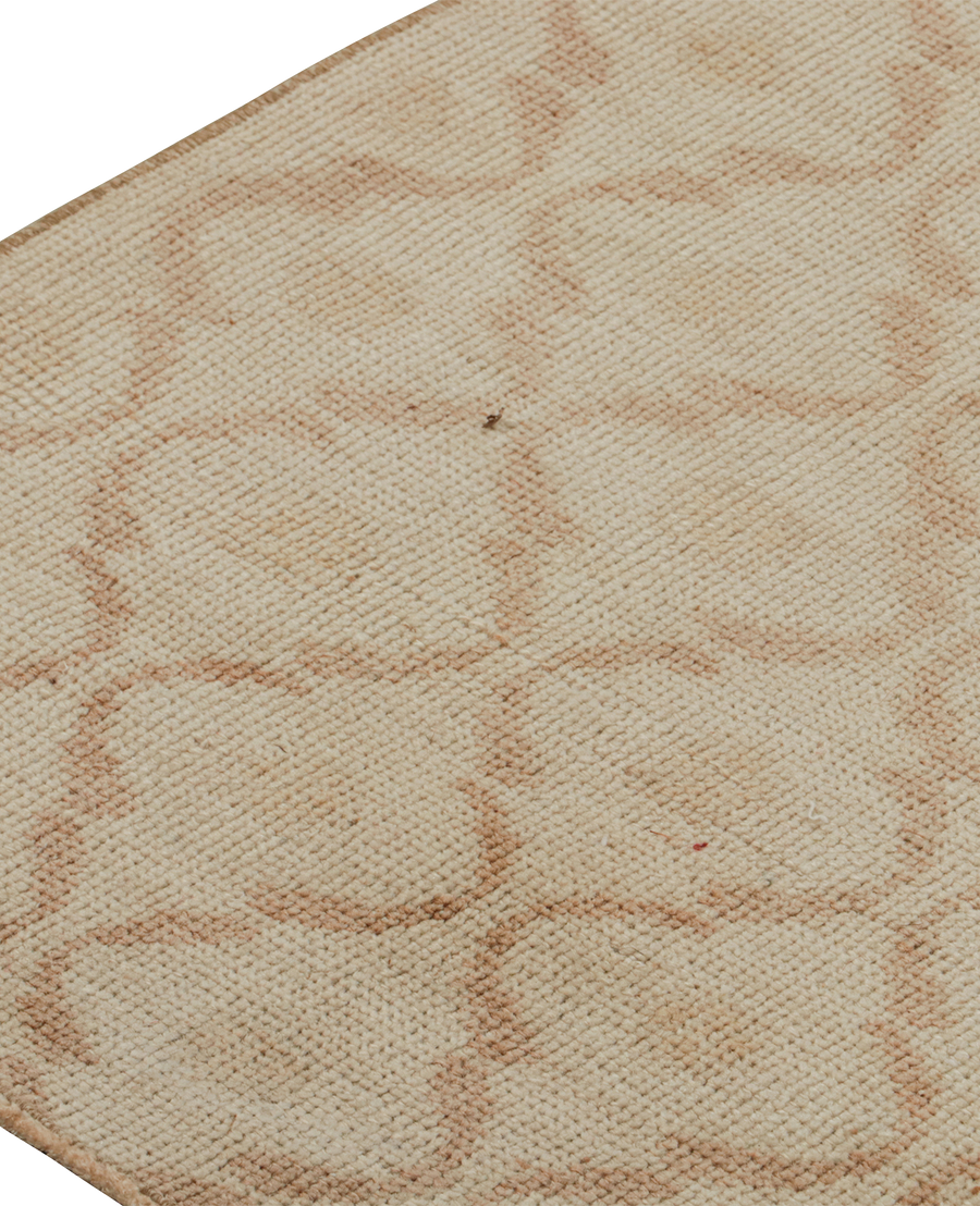 Vintage Zeki Müren Runner - Beige and Brown Lattice from Turkey made of Wool
