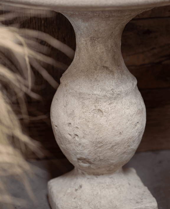 Cast Demi Entry Table