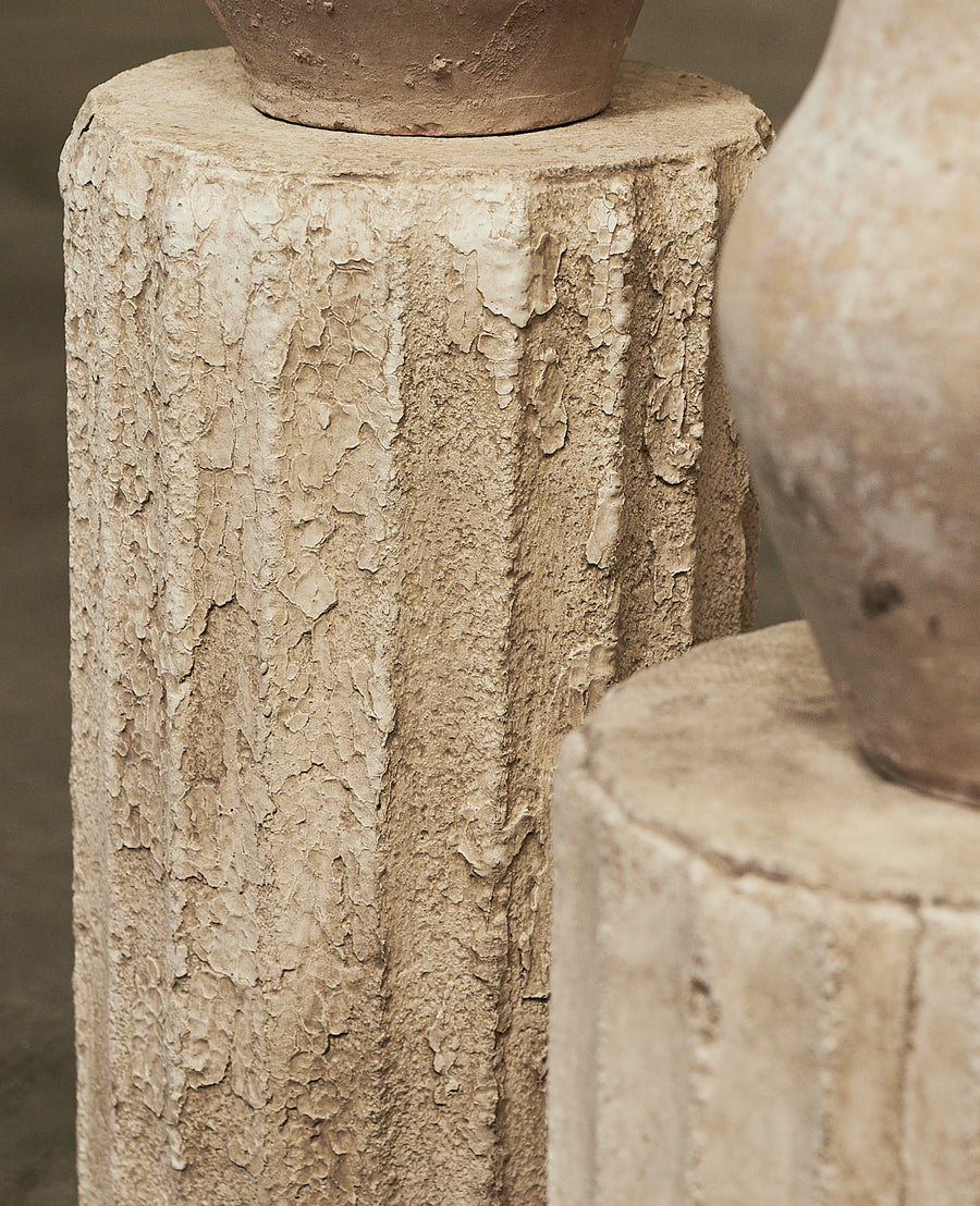 Cast Fluted Pedestal