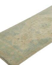 Country Rug - Green and Cream Floral Medallion