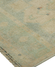 Country Rug - Green and Cream Floral Medallion