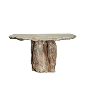 Onyx Entry Table