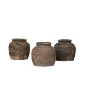 Vietnamese Vase - Dark