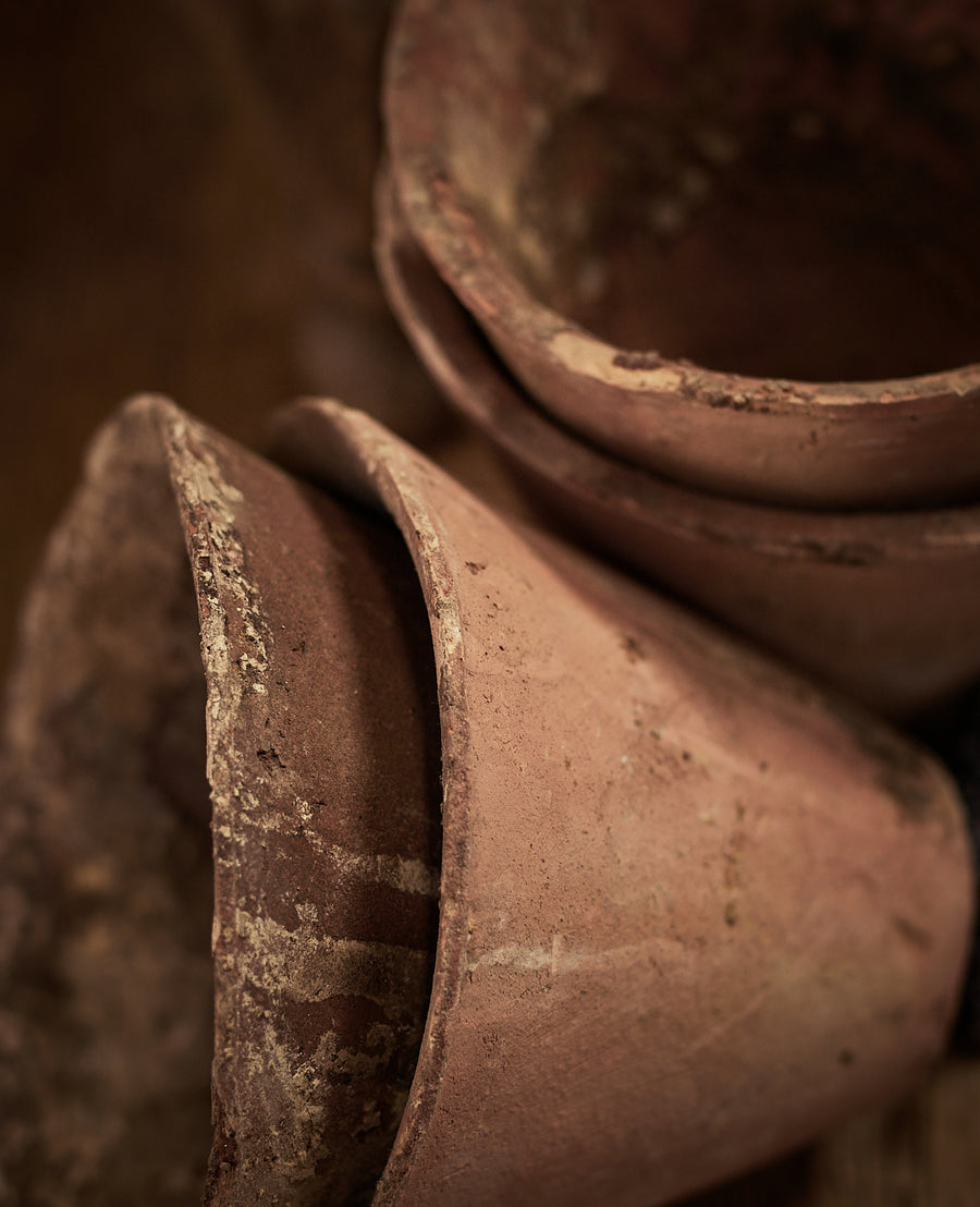 Antique Sap Resin Pot from France made of Ceramic