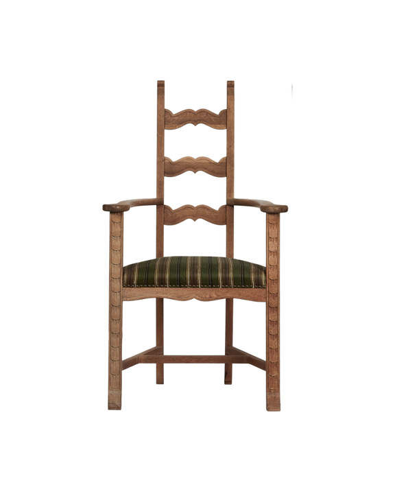 Scallop Armchair - Tall Back