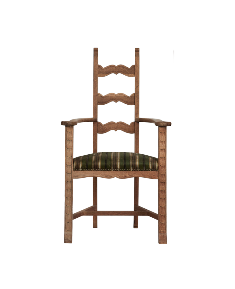 Scallop Armchair - Tall Back