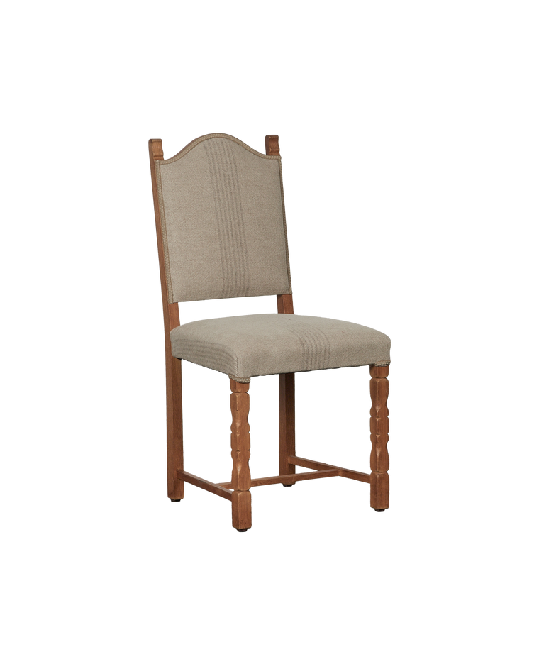 Henning Style Chair - Edge Curve