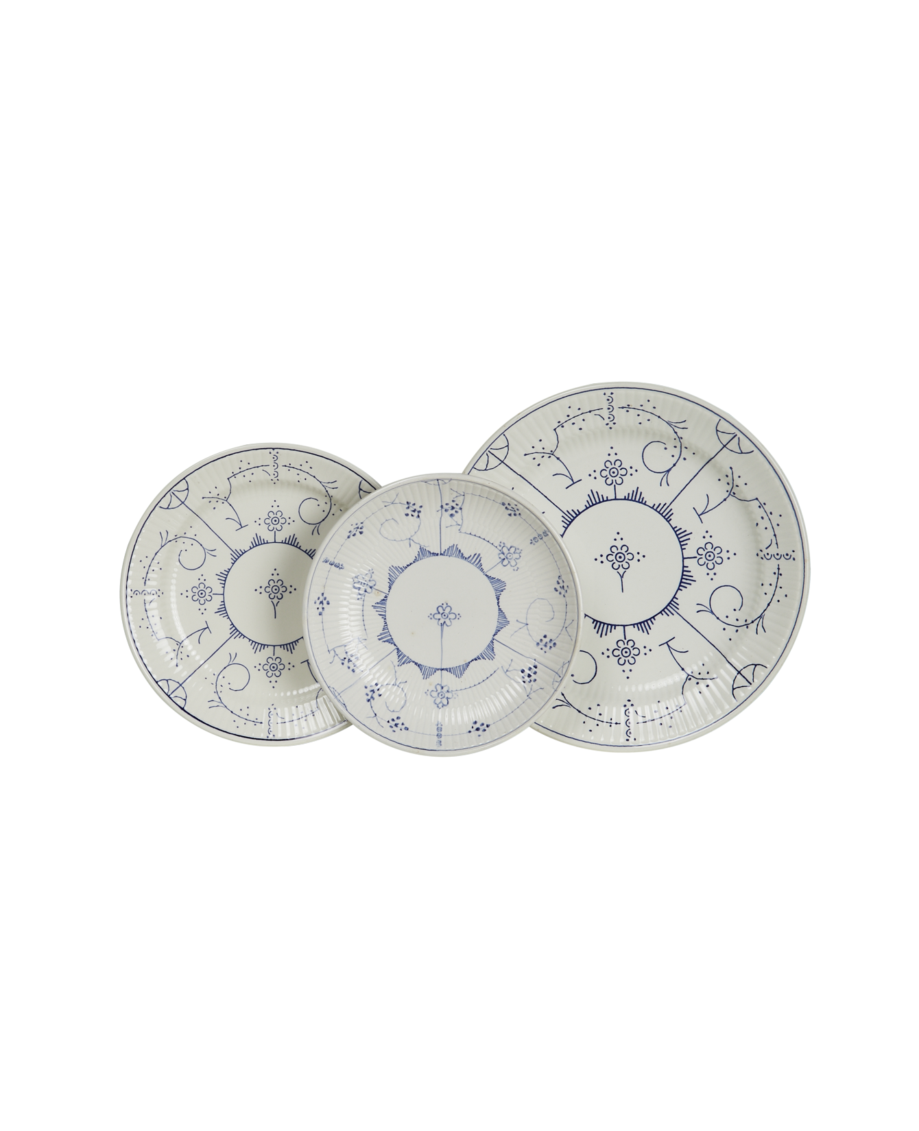 Vintage Royal Boch Plate - Blue Floral from Belgium made of Ceramic