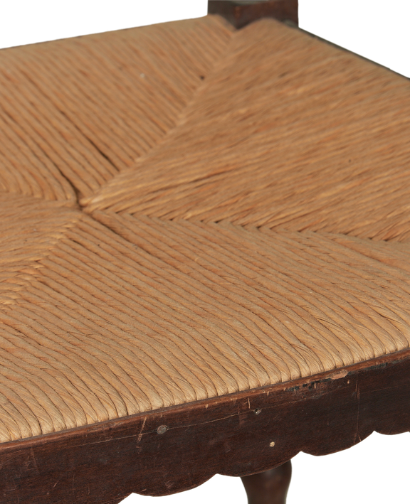 Bobbin Chair - Corner