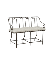 Verona Loveseat