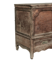 Wood Chest