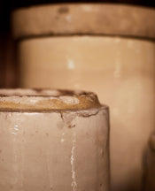 Puglia Jar - Avorio Glaze