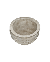 Cast Garland Planter