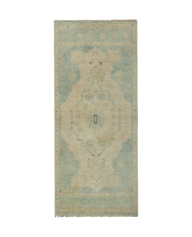 Vintage Country Rug - Green and Cream Floral Medallion from Turkey made of Wool