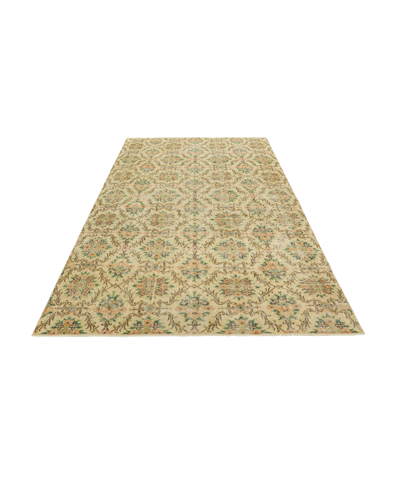 Zeki Müren Rug - Golden-Beige Floral