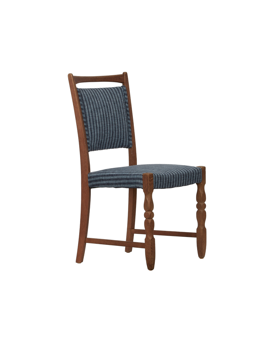 Vintage Henning Style Chair - Vigneron from Denmark made of Upholstery