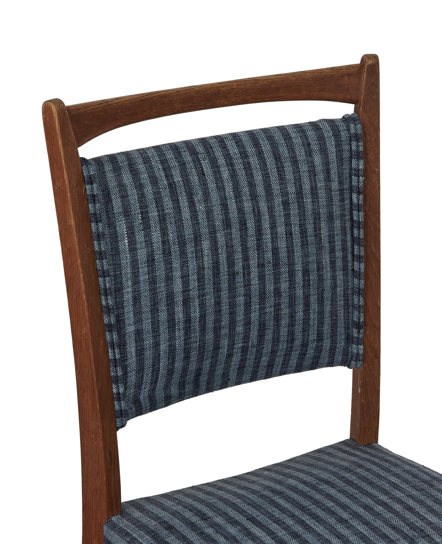 Vintage Henning Style Chair - Vigneron from Denmark made of Upholstery