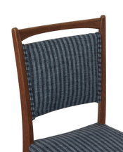 Henning Style Chair - Vigneron