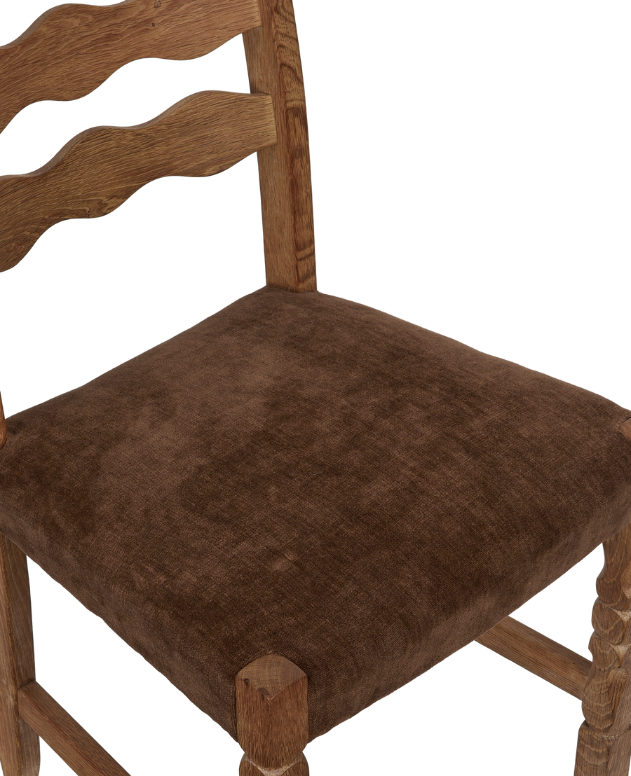 Vintage Henning Chair - Scallop Chocolate Suede from Denmark made of Wood